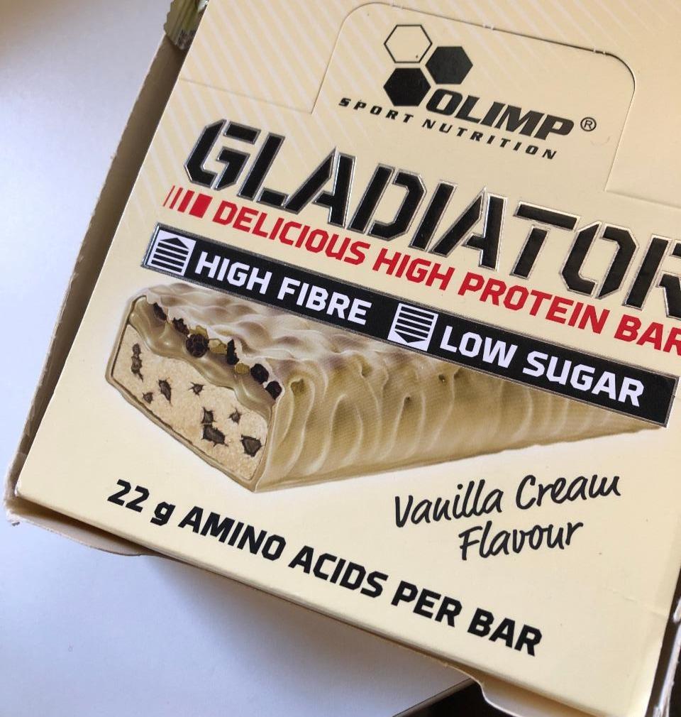 Fotografie - Gladiator Delicious High Protein Bar Vanilla Cream Flavour Olimp sport nutrition