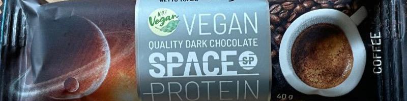 Fotografie - Vegan Quality Dark chocolate Coffee Space Protein