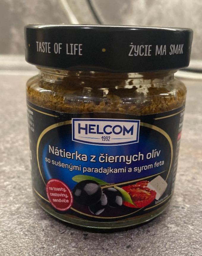 Fotografie - Nátierka z čiernych olív so sušenými paradajkami a syrom feta Helcom