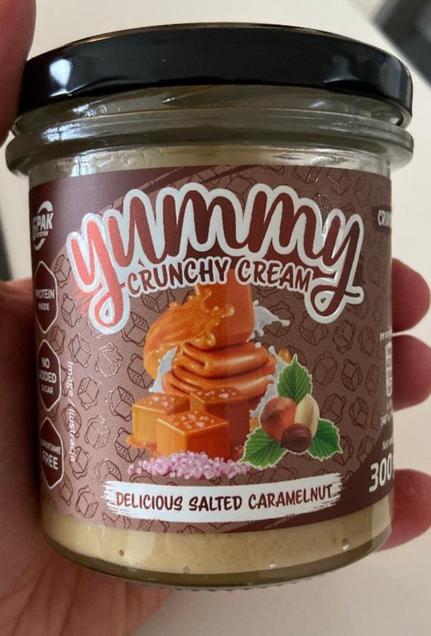 Fotografie - Yummy Crunchy Cream Delicious Salted Caramelnut