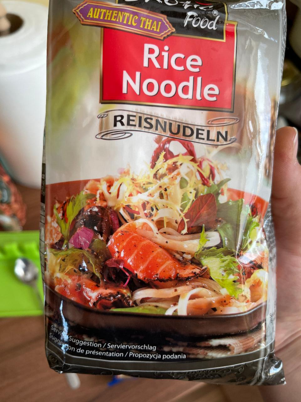 Fotografie - Rice Noodle Exotic Food