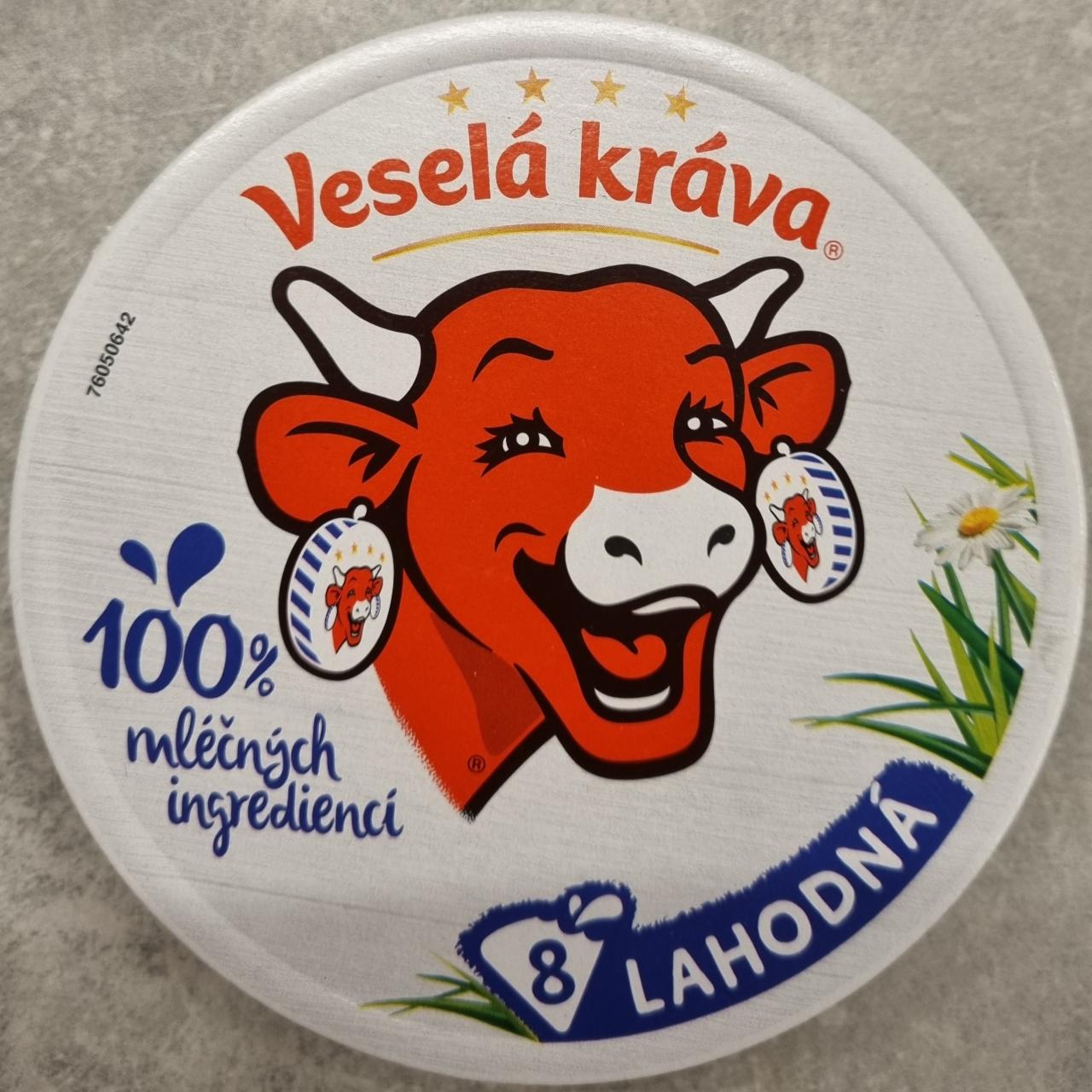 Fotografie - Veselá krava lahodná syr trojuholníčky
