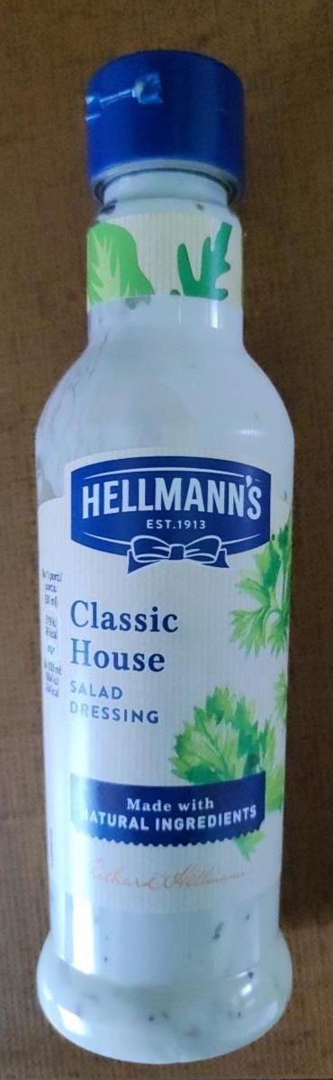 Fotografie - Classic House Salad Dressing Hellmann's