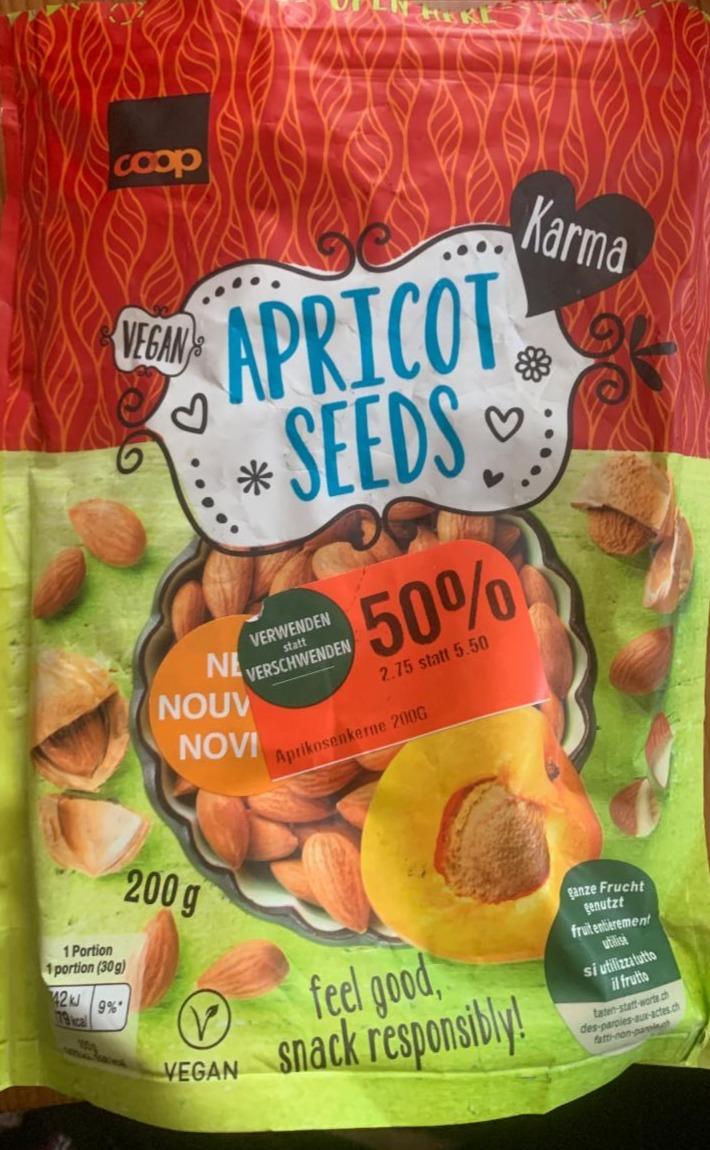 Fotografie - Apricot seeds Coop