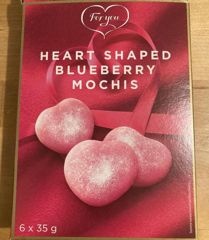 Fotografie - Heart shaped blueberry mochis For you
