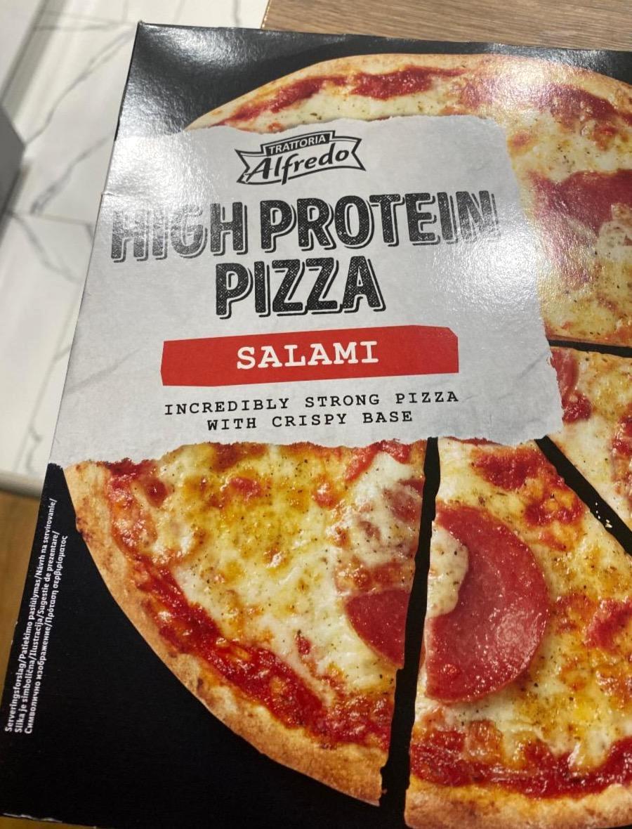 Fotografie - High protein pizza salami Trattoria Alfredo