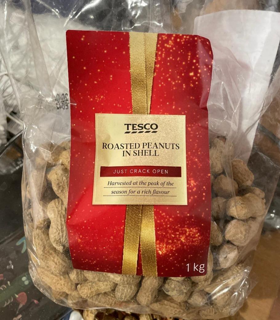 Fotografie - Roasted peanuts in Shell Tesco