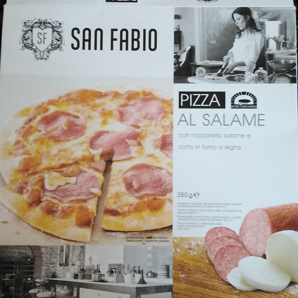 Fotografie - pizza al salame SAN FABIO