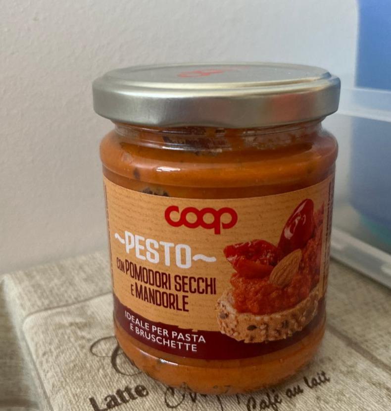 Fotografie - Pesto con pomodori secchi e mandorle coop