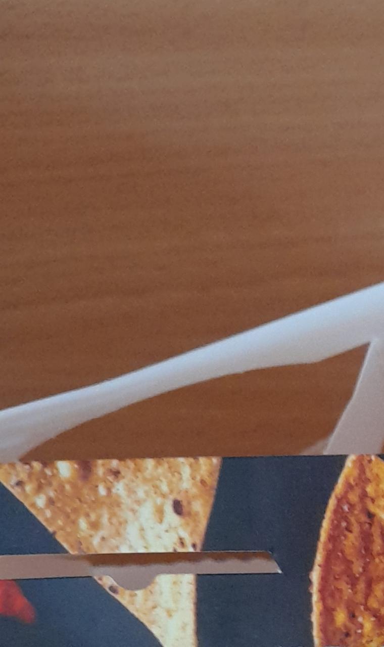 Fotografie - Chilli nacho chips & cheese sauce