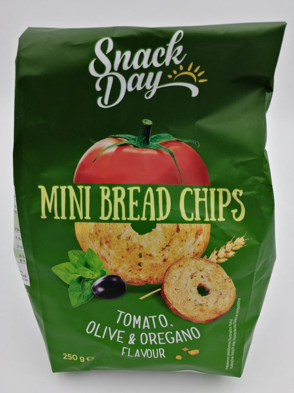 Fotografie - Crusti Croc Mini Bagel Snacks with tomato, olive and oregano