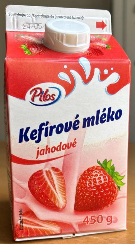 Fotografie - kefírové mlieko jahodové Pilos