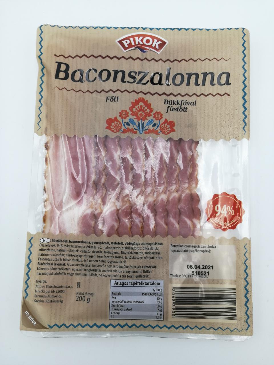 Fotografie - bacon sliced pikok