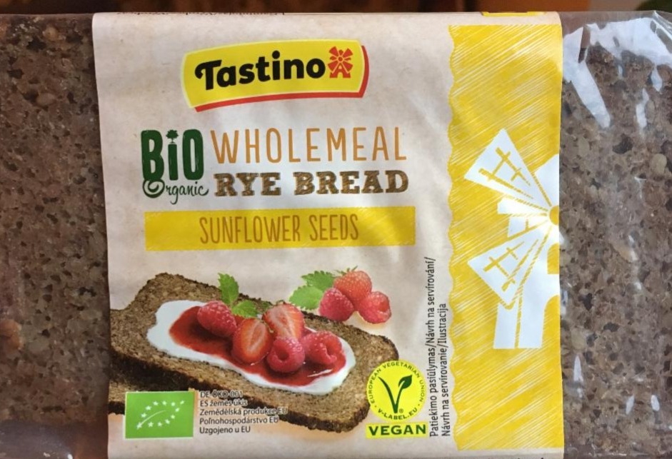 Fotografie - Bio wholemeal rye bread sunflower seeds (Bio celozrnný žitný chléb se slunečnicovými semínky) Tastino