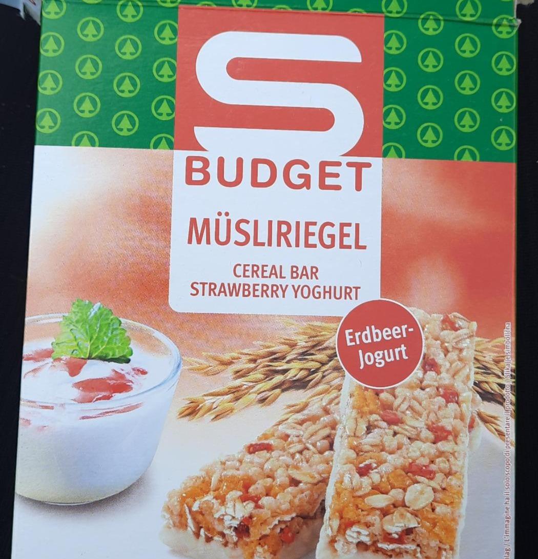 Fotografie - Müsliriegel Cereal bar Strawberry yoghurt S Budget