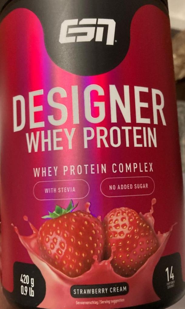 Fotografie - Designer whey protein strawberry cream ESN