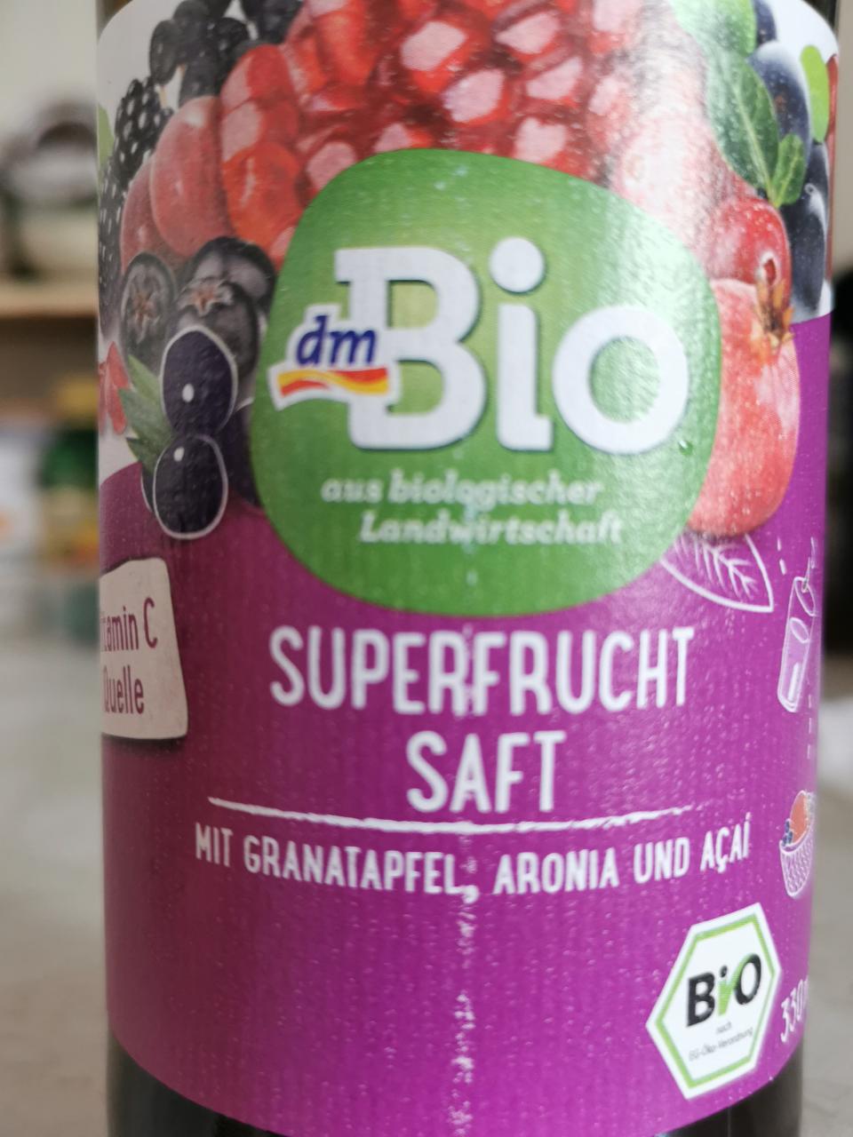 Fotografie - superfrucht saft mit granatapfel, aronia und acai dmBio