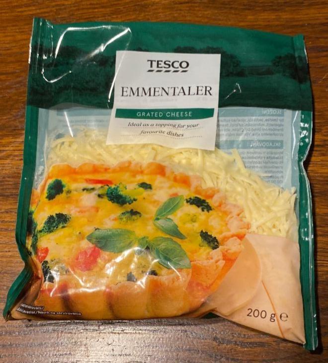 Fotografie - Emmentaler grated cheese Tesco