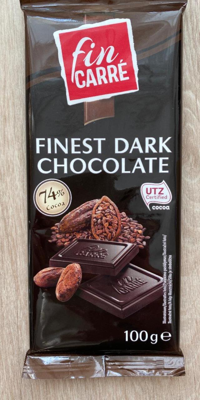 Fotografie - Finest dark chocolate 74% cocoa Fin Carré