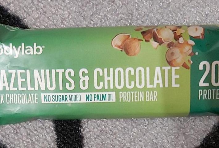 Fotografie - Bodylab Milk chocolate protein bar hazelnuts & chocolate