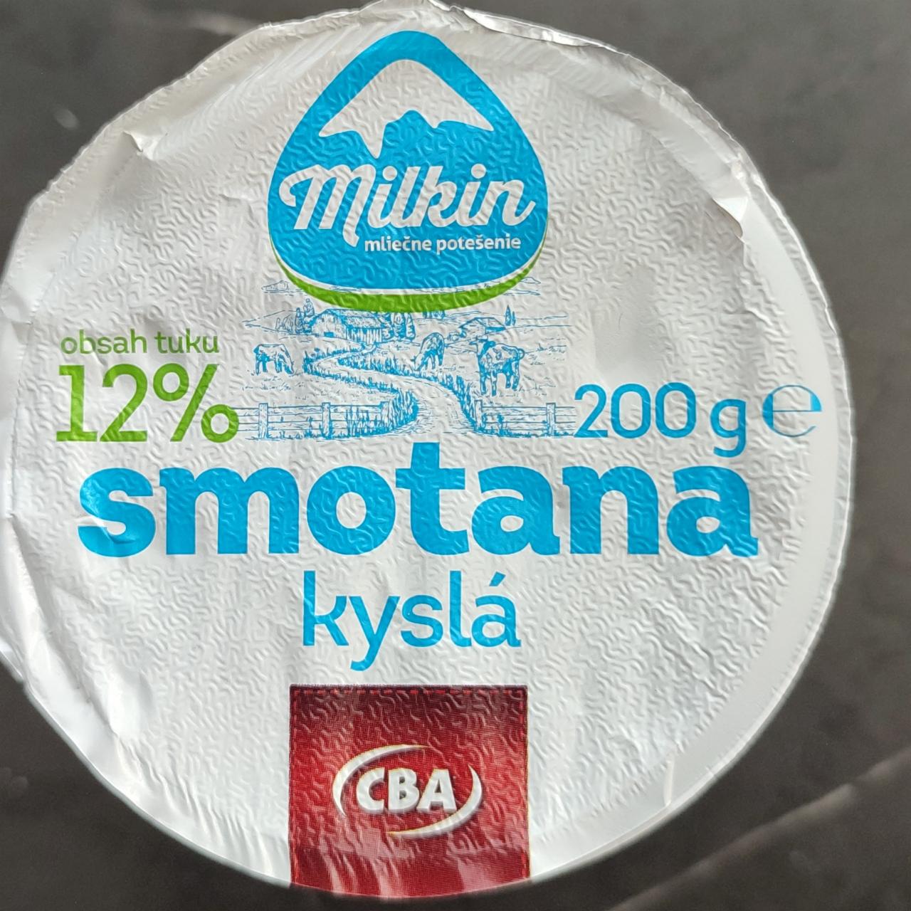 Fotografie - Smotana kyslá obsah tuku 12% Milkin