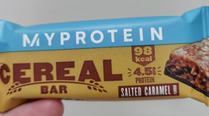 Fotografie - Cereal bar salted caramel MyProtein
