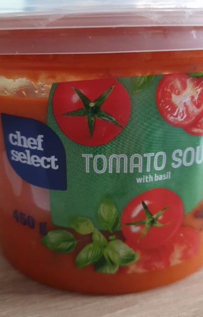 Fotografie - Tomato Soup with basil Chef Select
