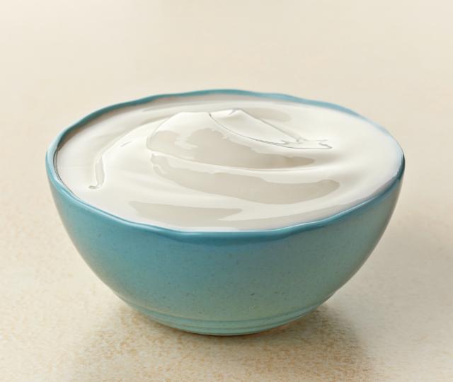 Fotografie - nízkotučný grécky jogurt biely