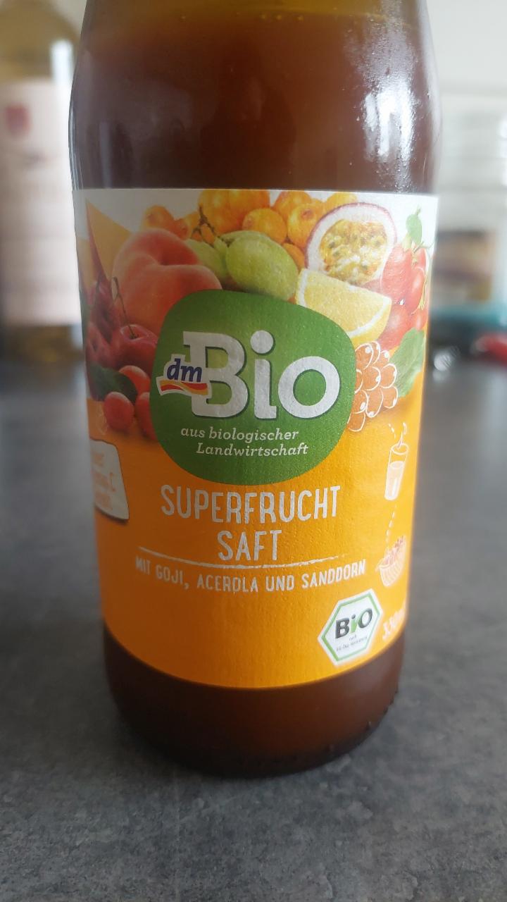 Fotografie - dm bio Superfrucht saft mit goji. acerola