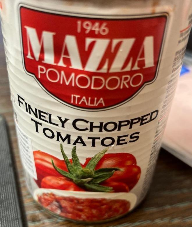 Fotografie - Finely Chopped Tomatoes Mazza pomodoro Italia