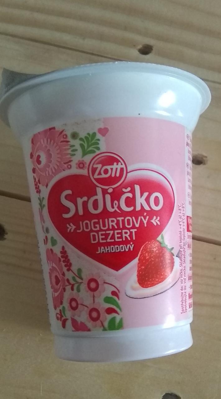 Fotografie - Srdíčko Jogurtový dezert Jahodový Zott