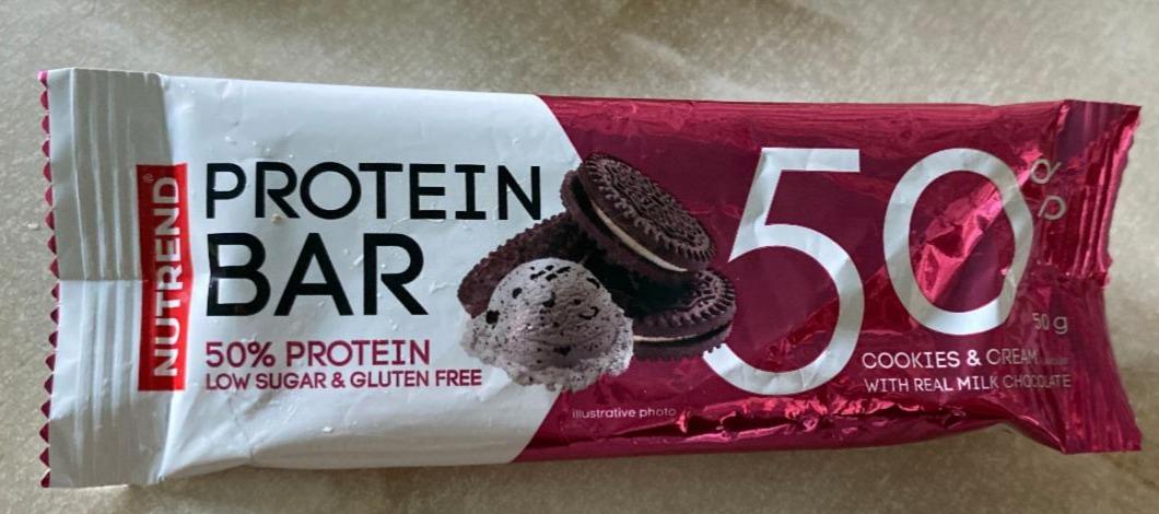 Fotografie - Protein bar 50% Protein Cookies & cream Nutrend