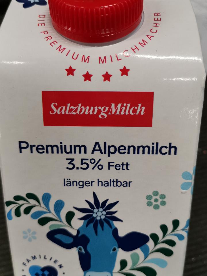 Fotografie - Premium alpenmilch 3.5 % fett. 
