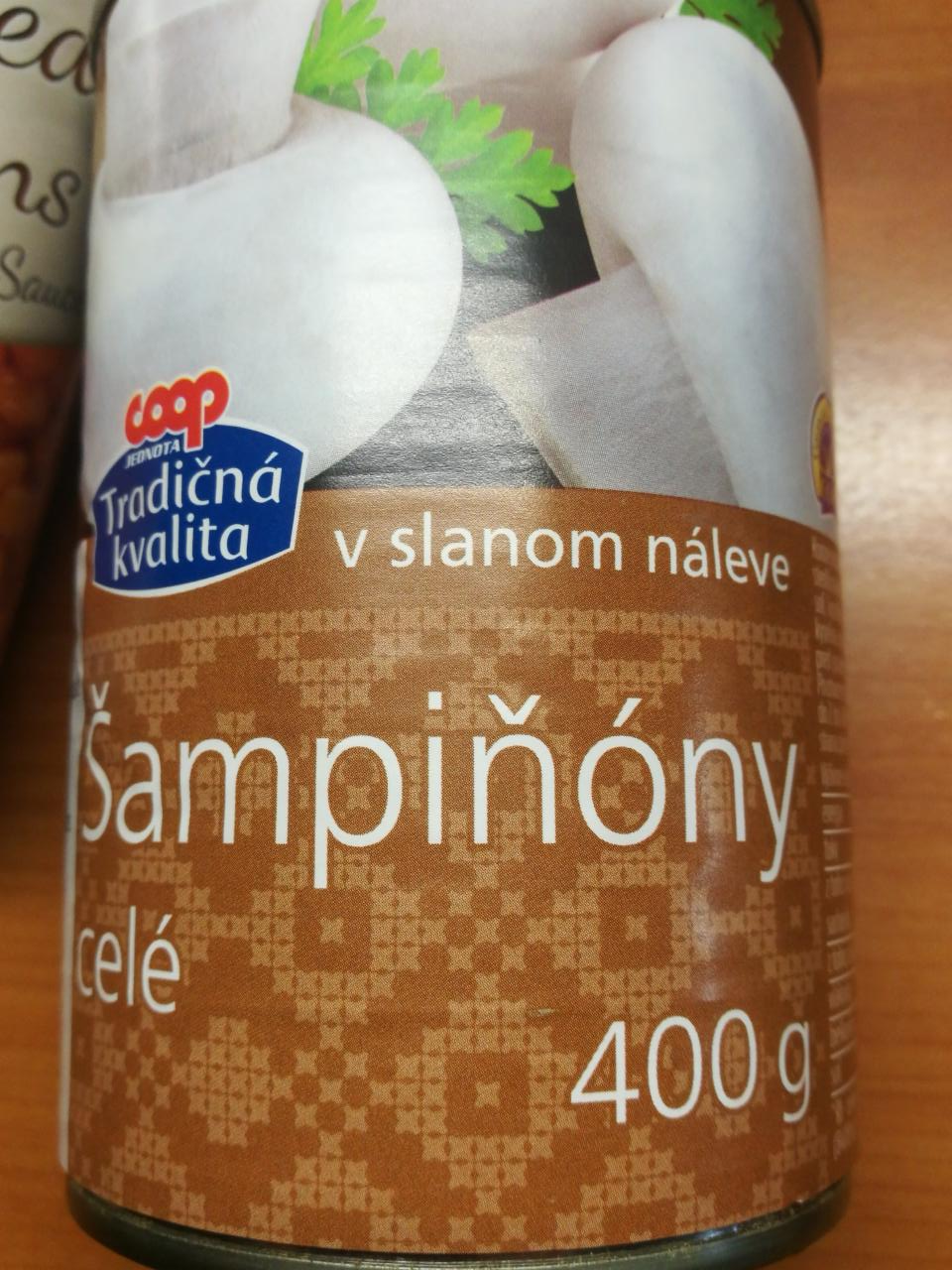 Fotografie - Šampiňóny celé v slanom náleve Coop