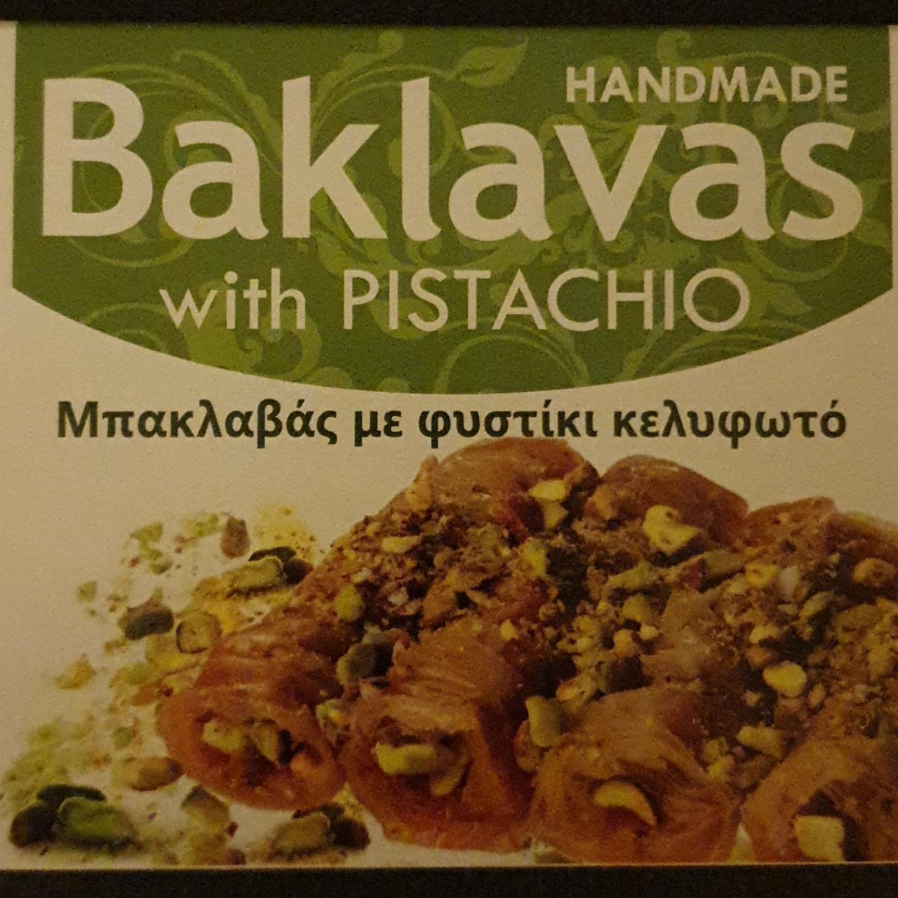 Fotografie - Baklavas with pistachio Kampos