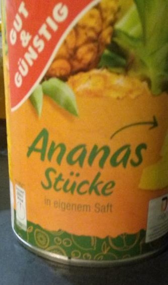 Fotografie - Ananás Edeka gut und günstig