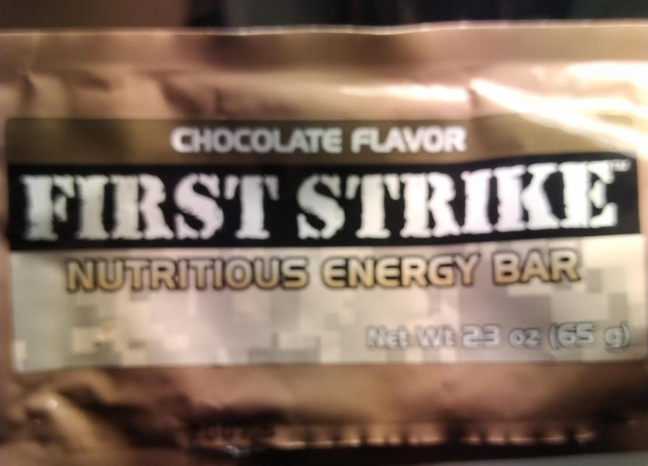 Fotografie - Nutritious Energy Bar Chocolate Flavor First Strike