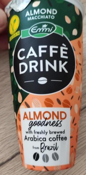 Fotografie - Almond Macchiato caffe drink