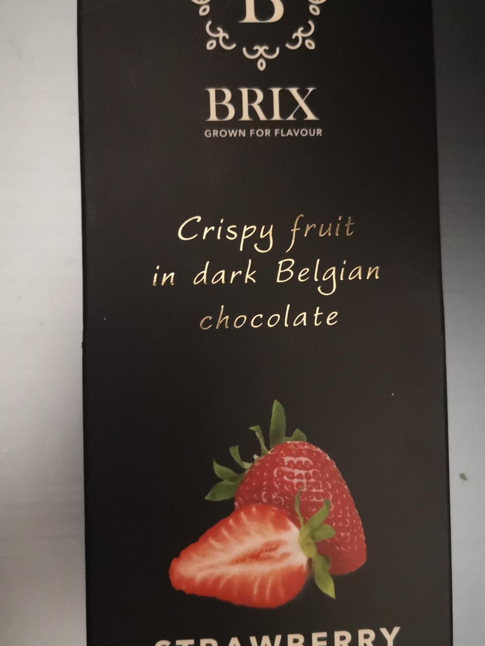Fotografie - Crispy fruit in dark Belgian chocolate Strawberry Brix