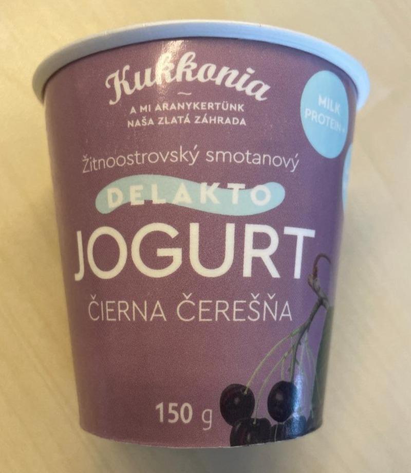 Fotografie - Žitnoostrovský smotanový Delakto Jogurt čierna čerešňa Kukkonia
