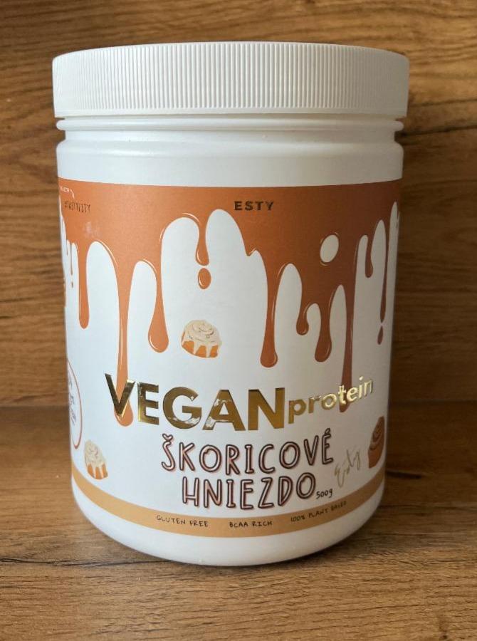 Fotografie - Vegan protein škoricové hniezdo Esty