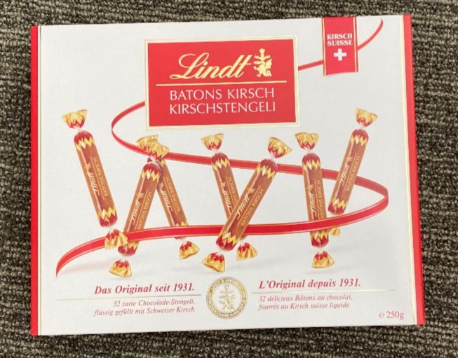 Fotografie - Batons Kirsch Lindt