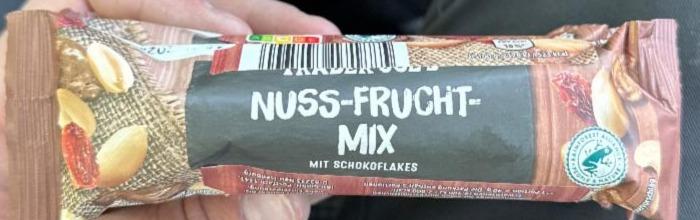 Fotografie - Nuss-Frucht-Mix mit Schokoflakes