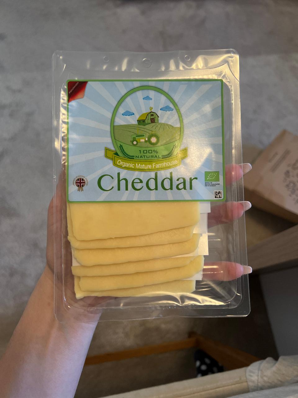 Fotografie - Cheddar 100 % natural