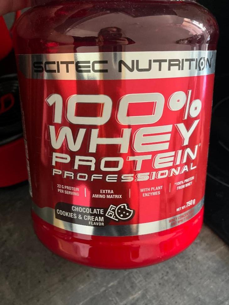 Fotografie - 100% Whey protein professional Chocolate Cookies & cream flavor Scitec Nutrition