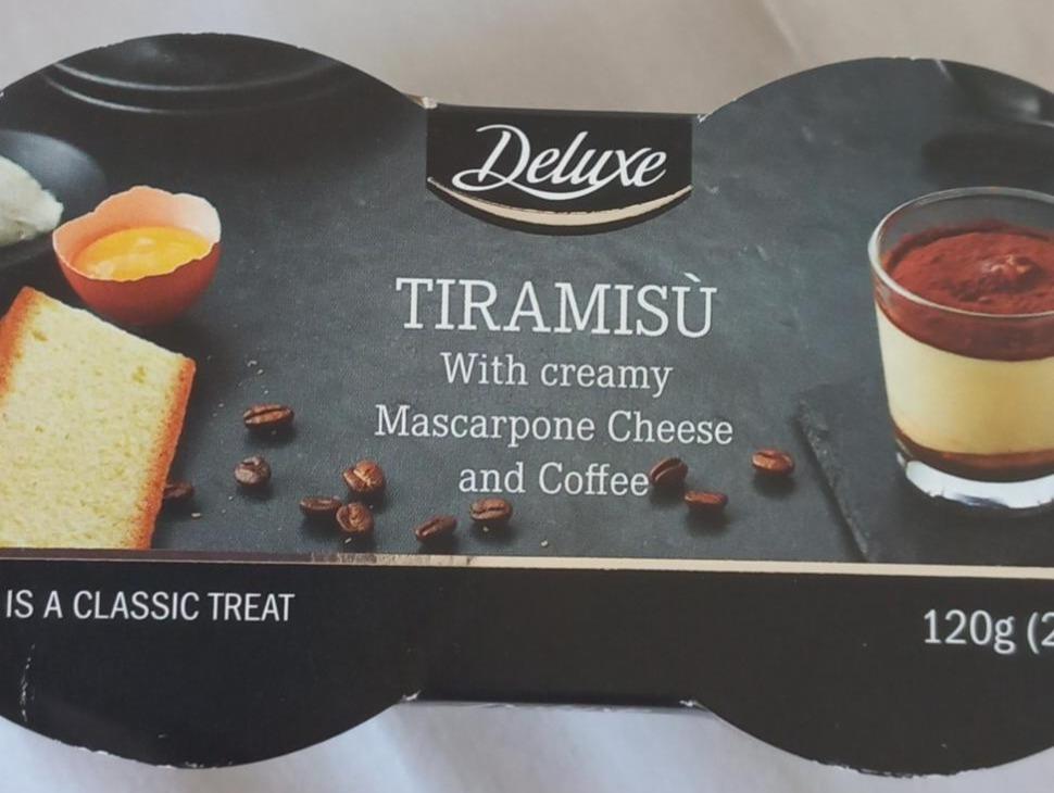 Fotografie - Tiramisu With creamy Mascarpone Cheese and Coffee Deluxe