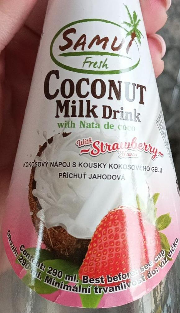 Fotografie - Coconut Milk Drink with Nata de coco with Strawberry flavour Samui Fresh