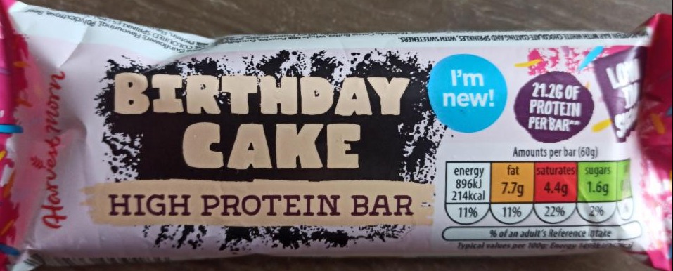Fotografie - High protein bar Birthday cake Harvest Morn