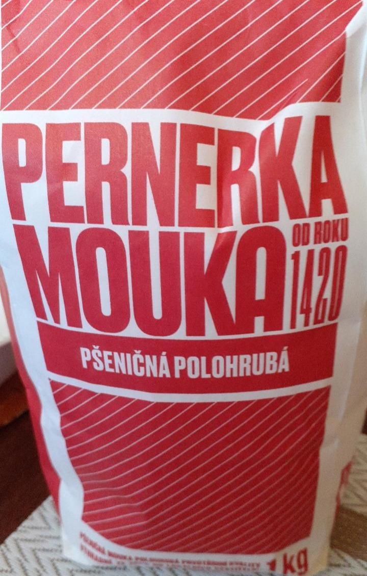 Fotografie - pšeničná polohrubá mouka Pernerka