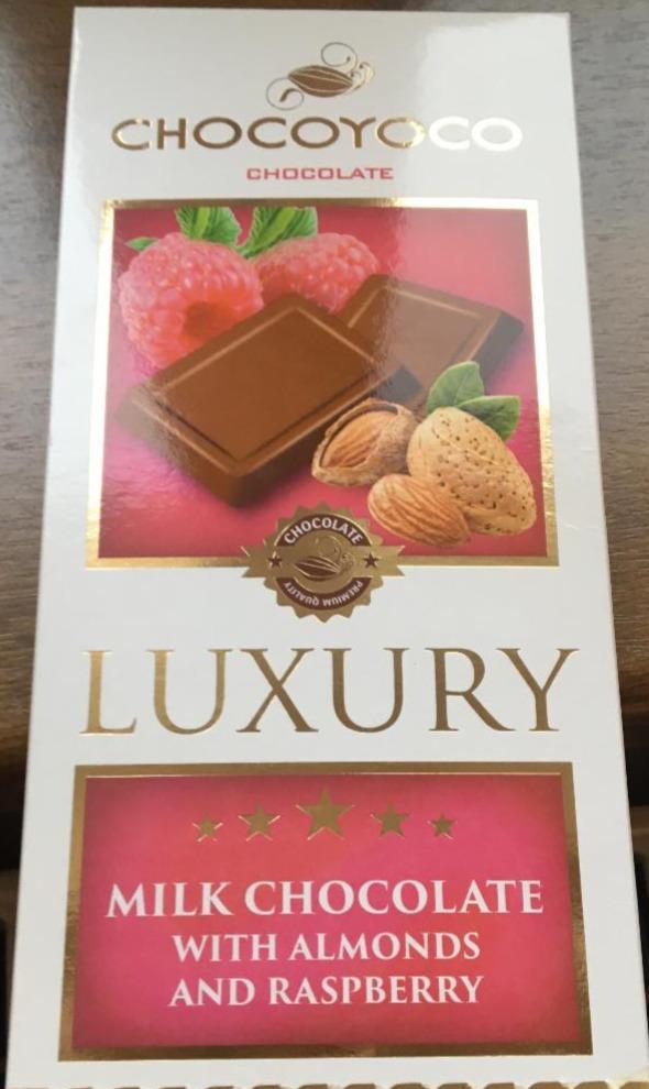 Fotografie - Luxury Milk chocolate with almonds and raspberry Chocoyoco